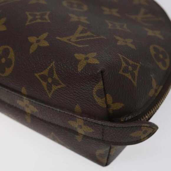 LOUIS VUITTON Monogram Trousse Demi Ronde Cosmetic Pouch M47520 LV Auth 126544 - Picture 15 of 16